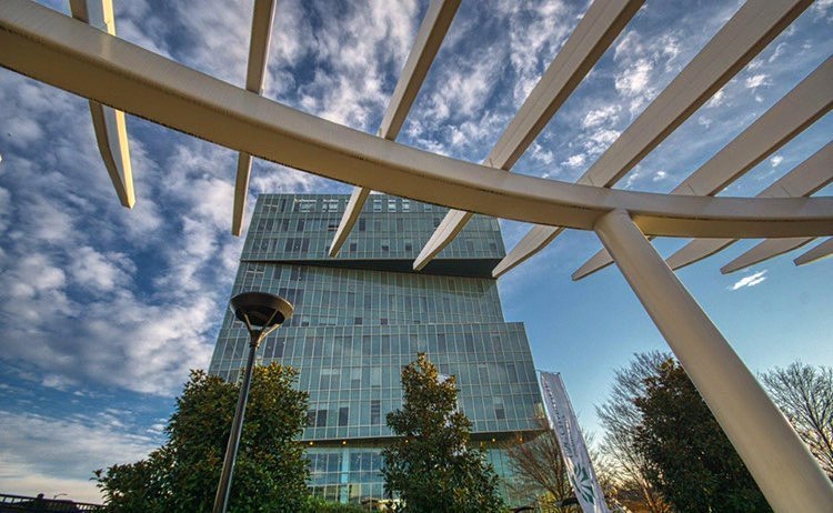 THE DUBOIS CENTER AT UNC CHARLOTTE CENTER CITY